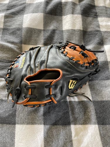Used 2019 Right Hand Throw Wilson Catcher's A2000 Baseball Glove 32.5"