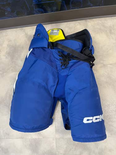 #21 Used Senior Medium CCM Hockey Pants Pro Stock