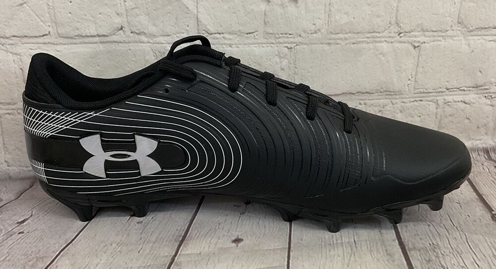 Under Armour 3000182-001 Nitro Low MC Men's Football Cleats Black