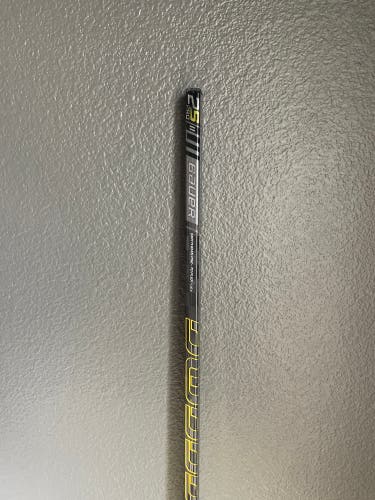 New Senior Bauer Right Handed P92 Supreme 2S Pro Hockey Stick