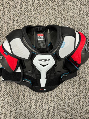 CCM Jetspeed FT6 Senior Medium Shoulder Pads