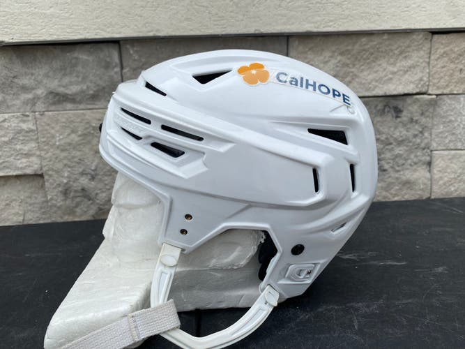 Bauer Re-Akt 150 Pro Stock Hockey Helmet Medium White 3635