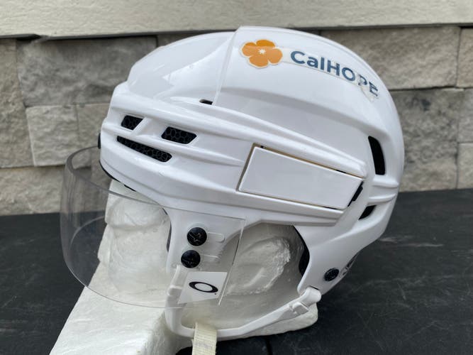 CCM SUPER TACKS X Pro Stock Hockey Helmet Oakley Visor Combo White Small 3637
