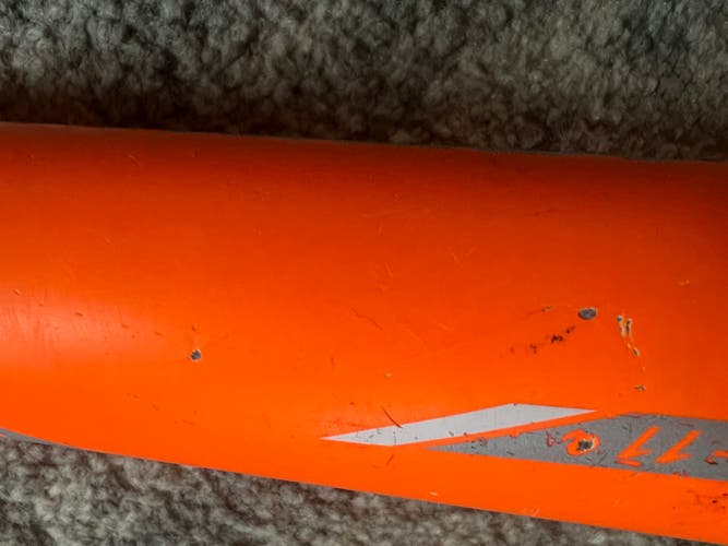 READ!! Goat!! 2015 Easton Mako Bat (-11) 18 oz 29" CREAMSICLE!!