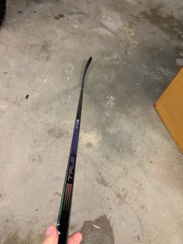Used Senior True Left Hand TC2.5  Catalyst Pro Hockey Stick