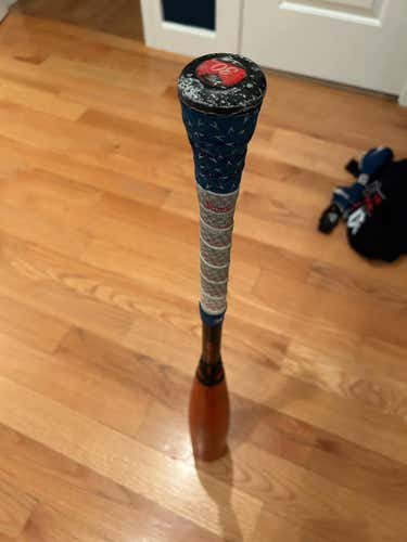 Used 2022 Louisville Slugger Meta USSSA Certified Bat (-10) Composite 20 oz 30"
