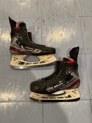 Used Senior Bauer Regular Width   10 Vapor 2X Pro Hockey Skates