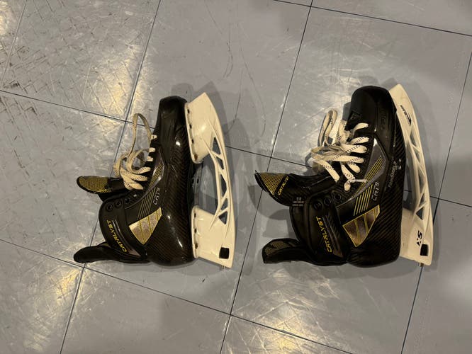 New True Regular Width   9 Catalyst 9 Hockey Skates