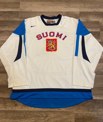 Vintage Finland hockey jersey
