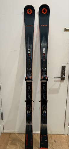 Blizzard Thunderbird R15 WB Skis 174cm 2023 With Marker TPX 12 Binding (Used For One Season)
