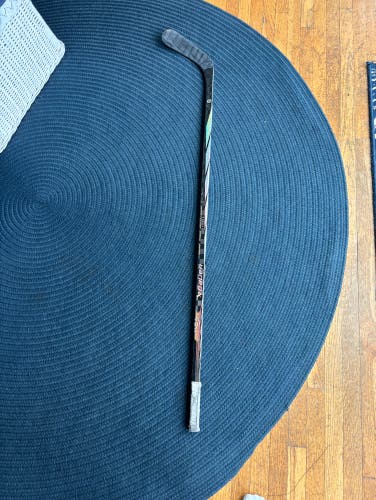 Used Bauer Left Hand  Proto-R Hockey Stick P92 77 Flex