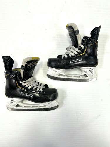 Used Bauer 2s D Width Junior 04.5 Ice Hockey Skates