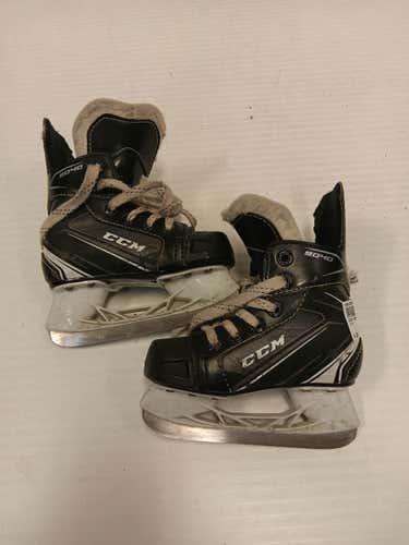 Used Ccm 9040 Youth 09.0 Ice Hockey Skates