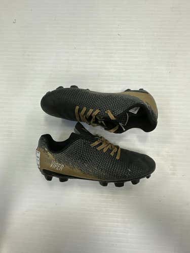 Used Dsg Junior 04 Cleat Soccer Outdoor Cleats