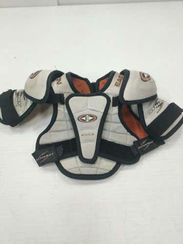 Used Easton Synergy 300 Md Hockey Shoulder Pads