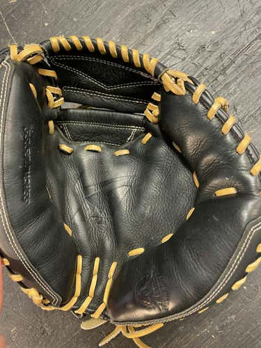 Used Nike Air 33 1 2" Catcher's Gloves
