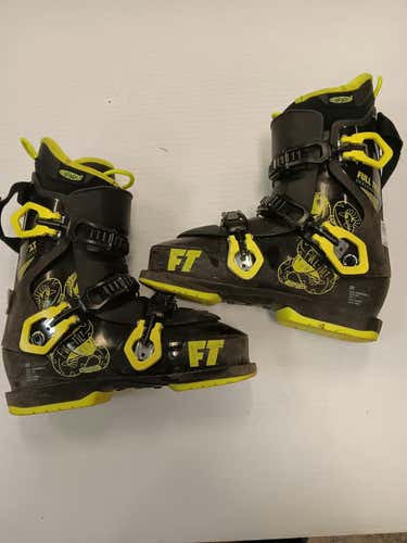 Used Full Tilt Descendent 4 275 Mp - M09.5 - W10.5 Men's Downhill Ski Boots
