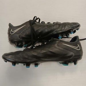 Used Nike Senior 9 Cleat Soccer Outdoor Cleats