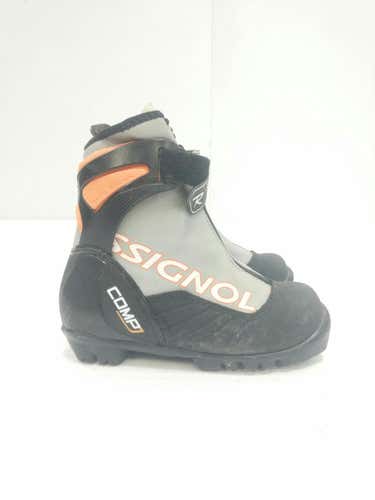 Used Rossignol Yt-13 Boys' Cross Country Ski Boots