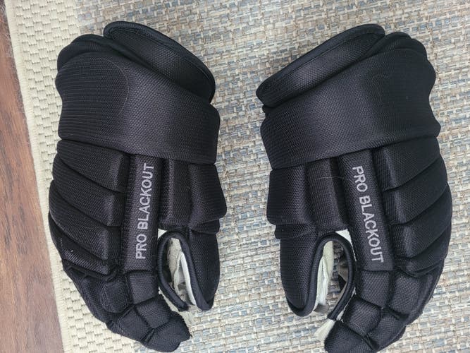 Pro Blackout Gloves 14"