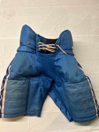 Used Tackla Pro2500 Sr. Large (48) Hockey Pants Royal