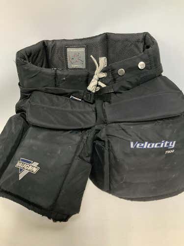 Used Vaughn Velocity 7300 Xl Goalie Pants