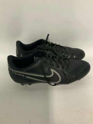 Used Nike Tiempo Senior 7.5 Cleat Soccer Outdoor Cleats