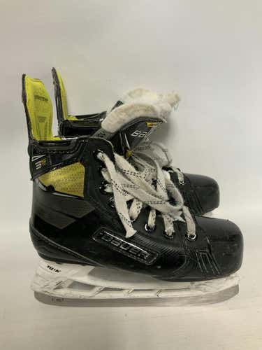 Used Bauer Supreme 3s Pro Youth 13.5 Ice Hockey Skates