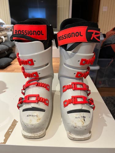 rossignol ski boots