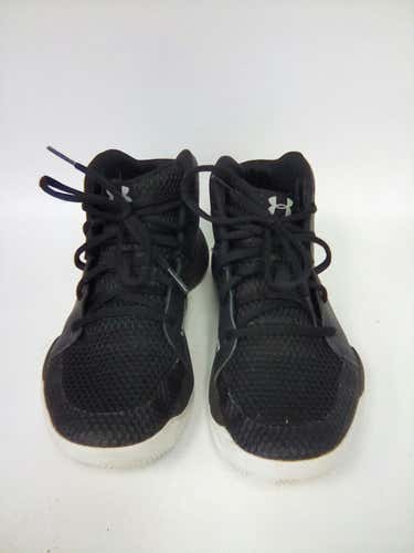 Used Under Armour Senior 5.5 Basketball Shoes