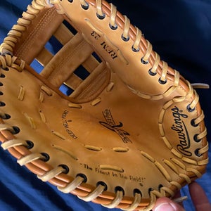 Rawlings First base mitt