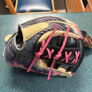 Rawlings Glove Of The month Infield 11.5” REV1X Baseball Glove REV204-32C