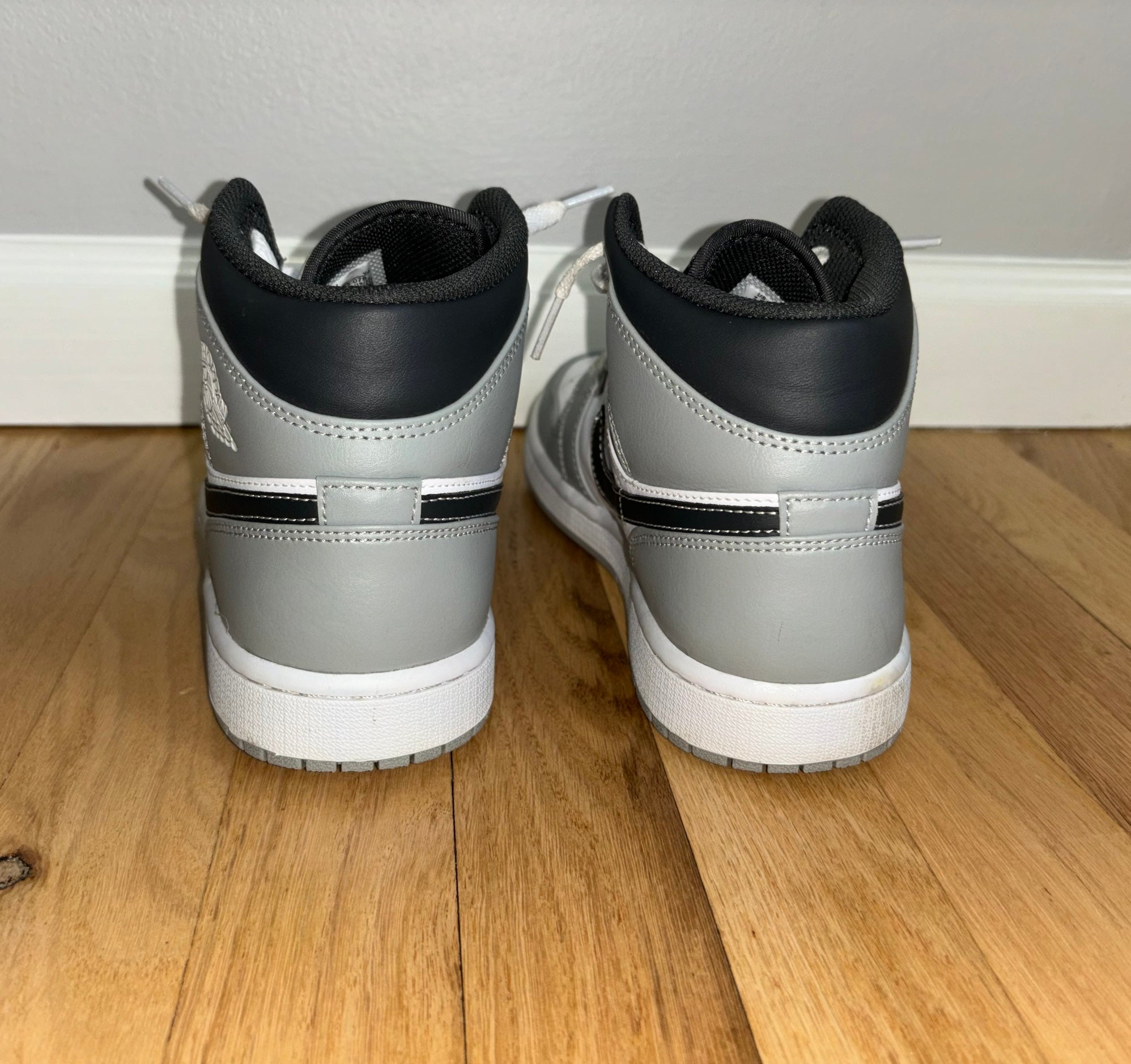 air jordan 1 mid light smoke grey junior