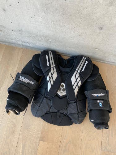 Used  Vaughn  Velocity VE8 Pro Goalie Chest Protector