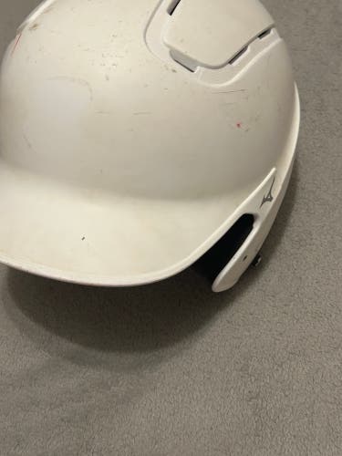 Used Small Mizuno B6 Batting Helmet