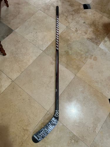 Used Intermediate Warrior Left Hand   Black widow Hockey Stick