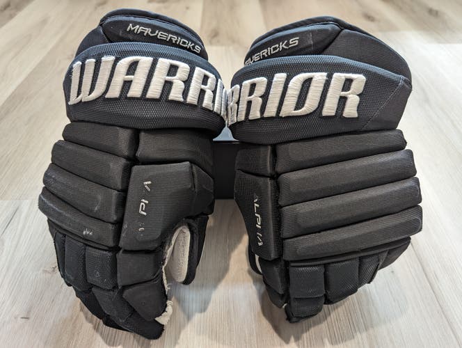 Warrior Alpha Pro Gloves 14" Pro Stock ECHL Mavericks Covert QRE