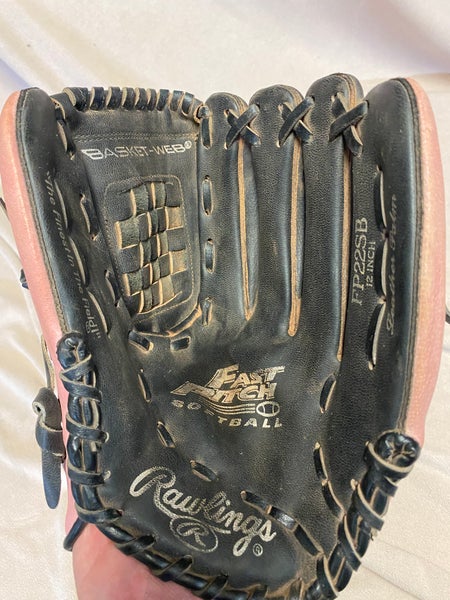 Used Right Hand Throw Rawlings Players Series Softball Glove 12"