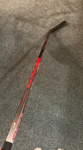 Used Senior Bauer Right Handed P88  Vapor X3.7 Hockey Stick