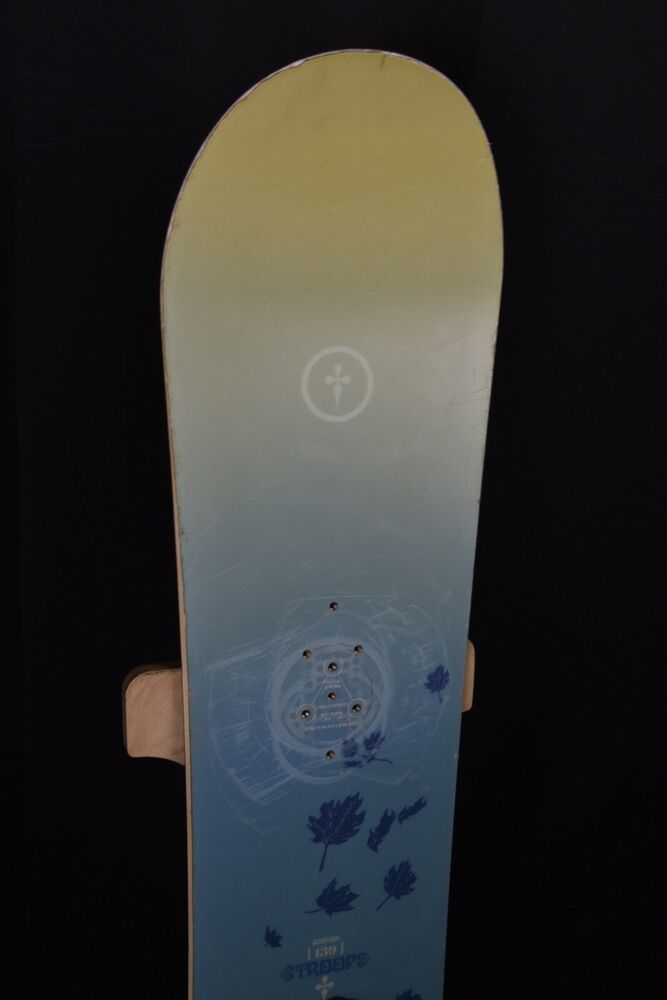 メンテナンス済♪Burton TROOP 139 スノーボード BURTON TROOP SNOWBOARD SIZE 139 CM | SidelineSwap | Buy and Sell