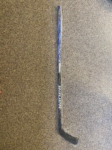 New Bauer Left Hand P92 Vapor Hyperlite Hockey Stick