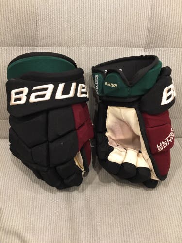 Arizona Coyotes Kachina Bauer Supreme Ultrasonic Pro Stock Hockey Gloves Size 13”