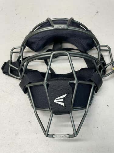 Used Easton Hyperlite Catch Mask One Size Catcher's Equipment