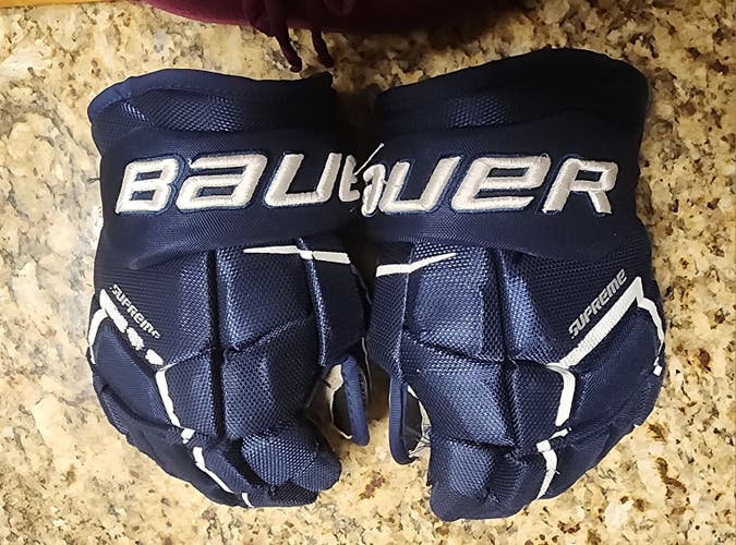 Bauer 3S PRO gloves in excellent condition