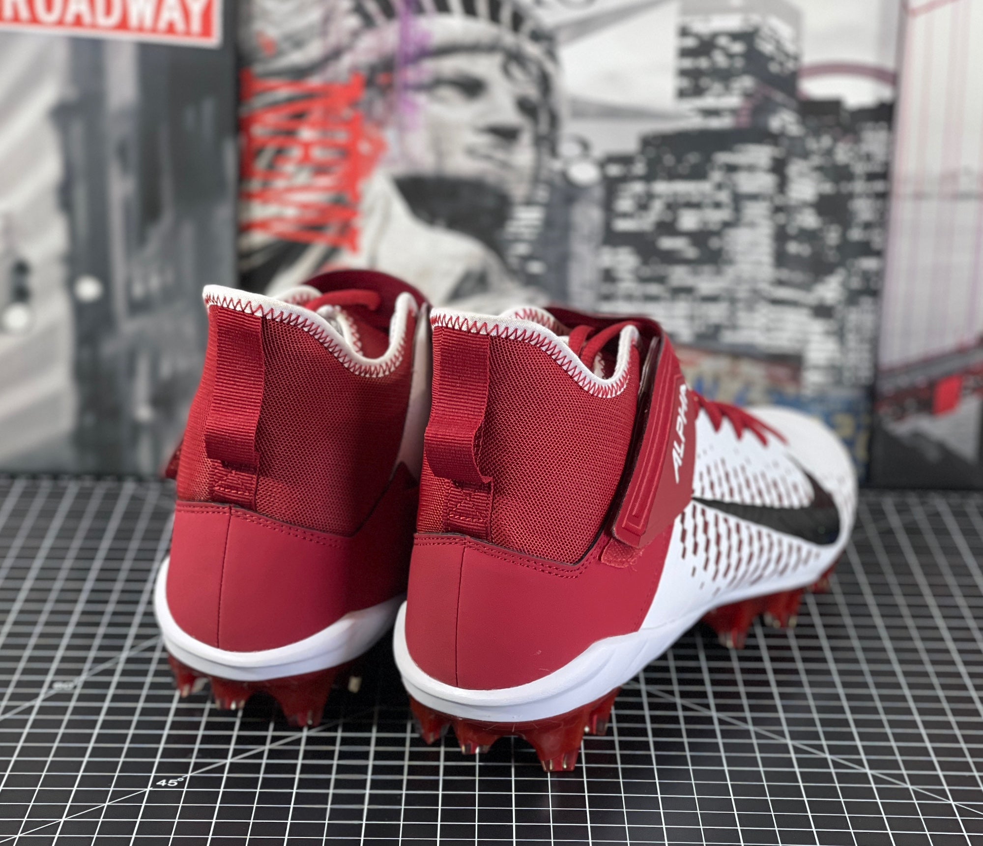 RED AUTHENTIC NIKE ALPHA PRO 2 FOOTBALL CLEATS 742766-630 MEN\'S 13 ASO 00117 Nike Football Cleats Men main image 3