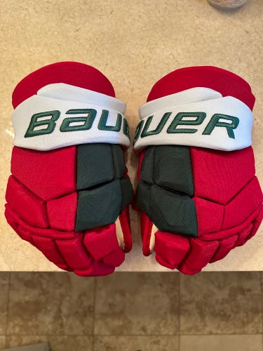 13” Bauer Ultrasonic Gloves-NJ Devils Heritage