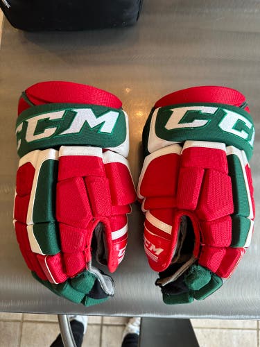 Used  CCM 14" Pro Stock HGCL Gloves NJ Devils Heritage