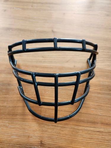 Used Adult Schutt F7 Facemask