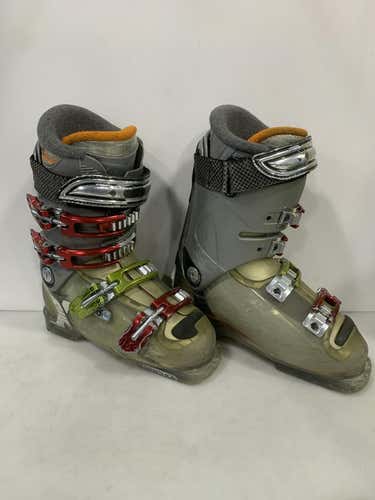 Used Salomon Blue 235 Mp - J05.5 - W06.5 Boys' Downhill Ski Boots