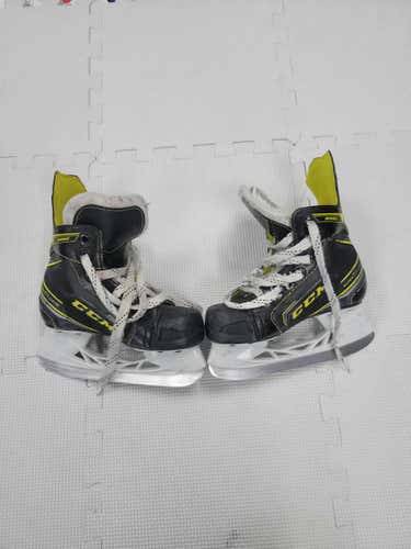 Used Ccm 9350 Skates Youth 11.0 Ice Hockey Skates